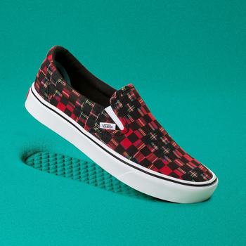 Női Vans Plaid Check ComfyCush Slip-on Cipő VA0745286 Piros/Fehér